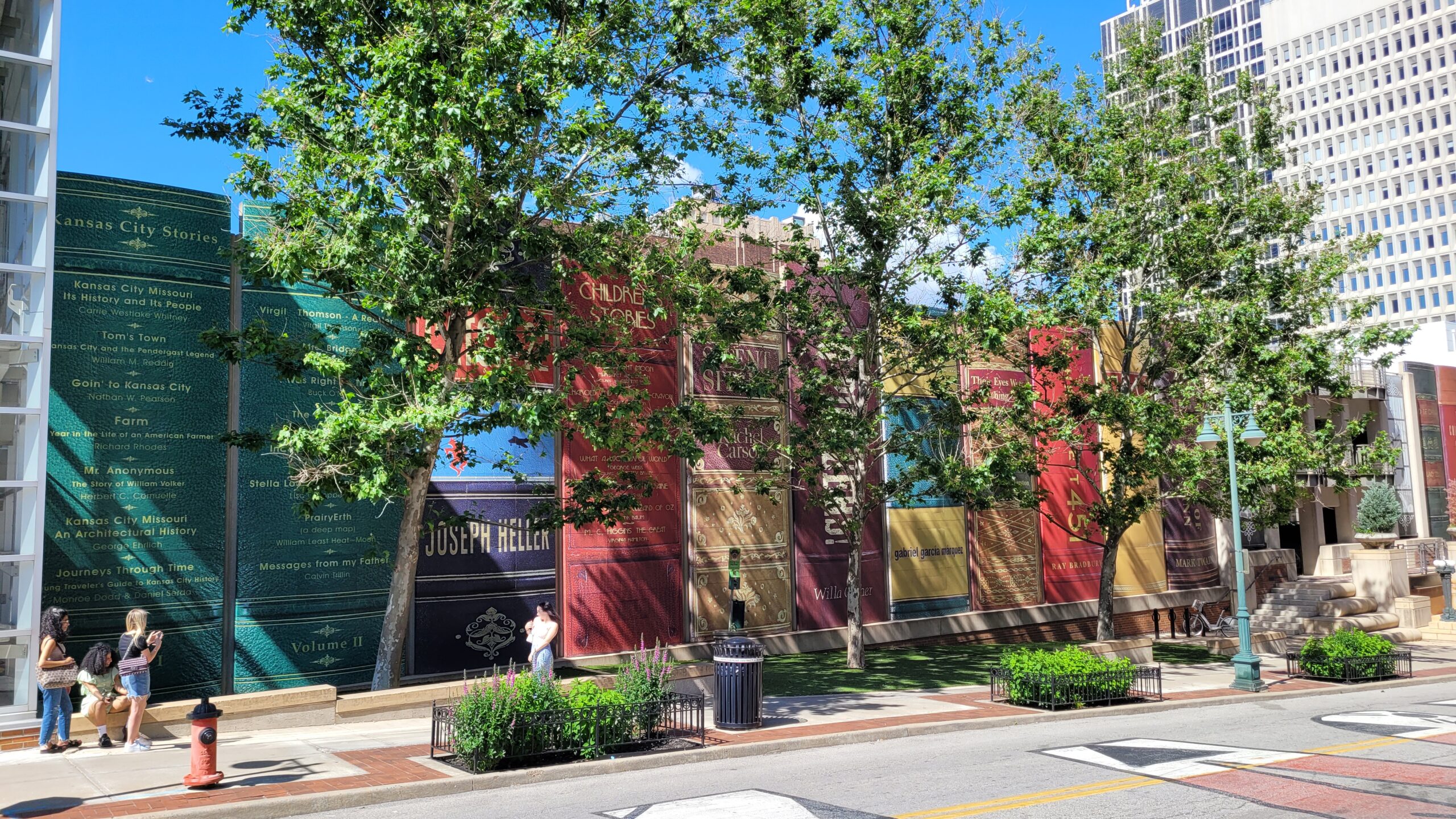 Kansas City Public Library - Central Library Parking Garage